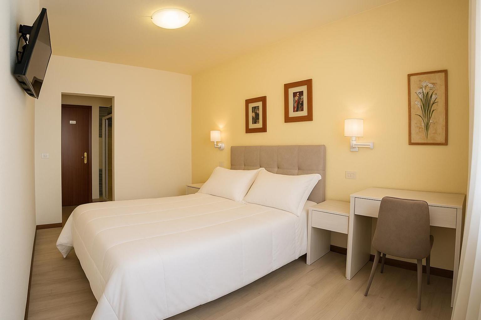 Elara Hotel Viveiro Kültér fotó