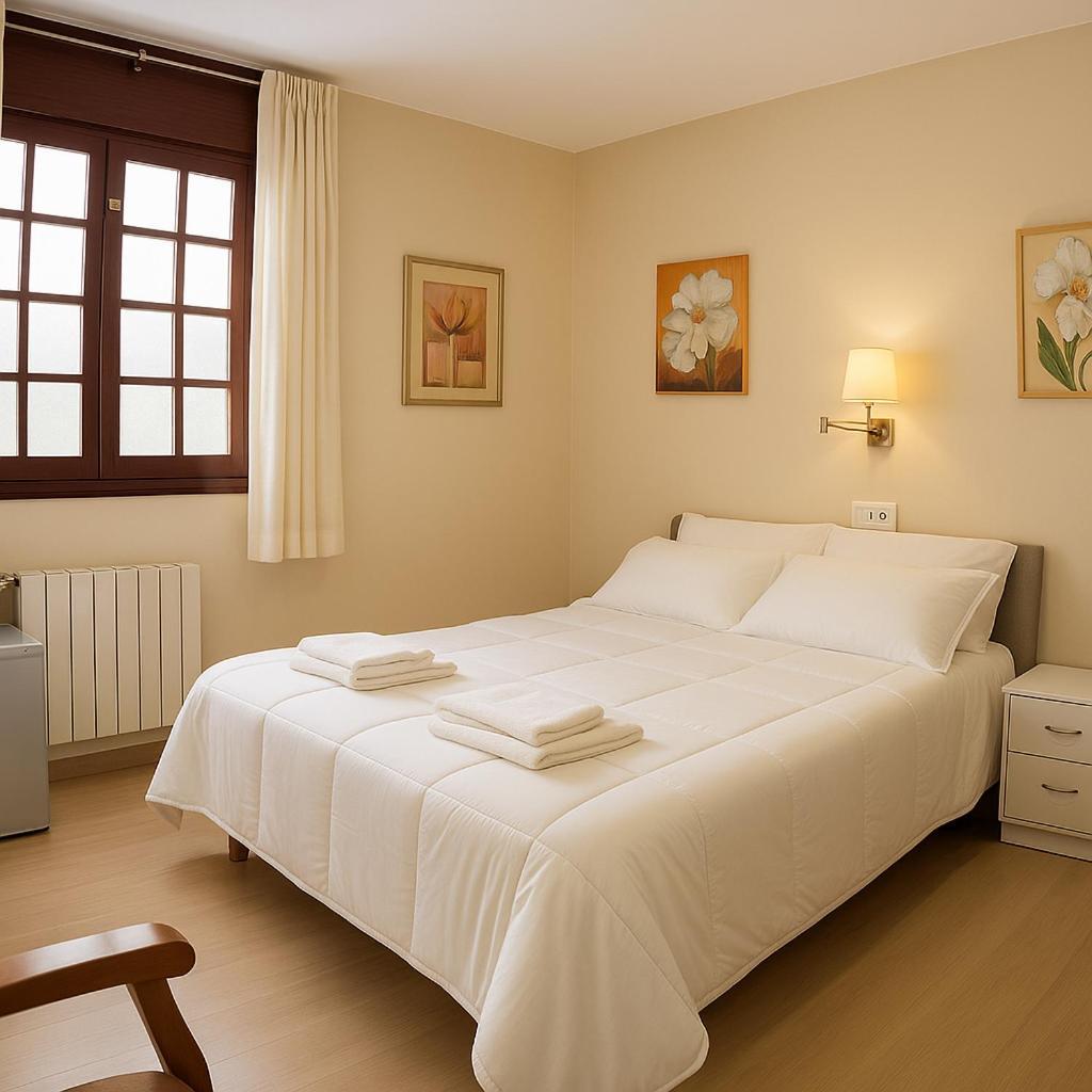 Elara Hotel Viveiro Kültér fotó